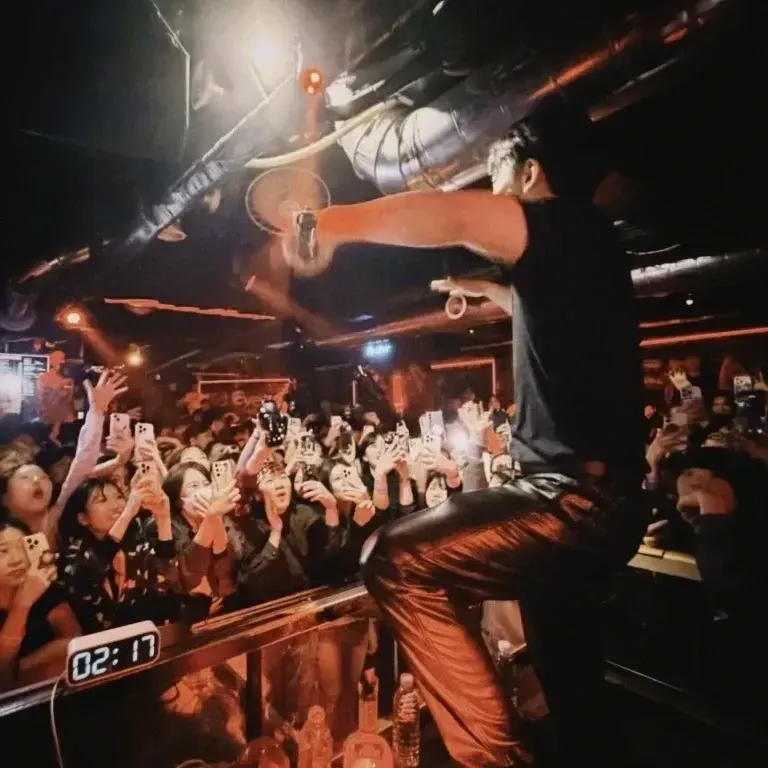 Potret di balik layar BOBBY (iKON)