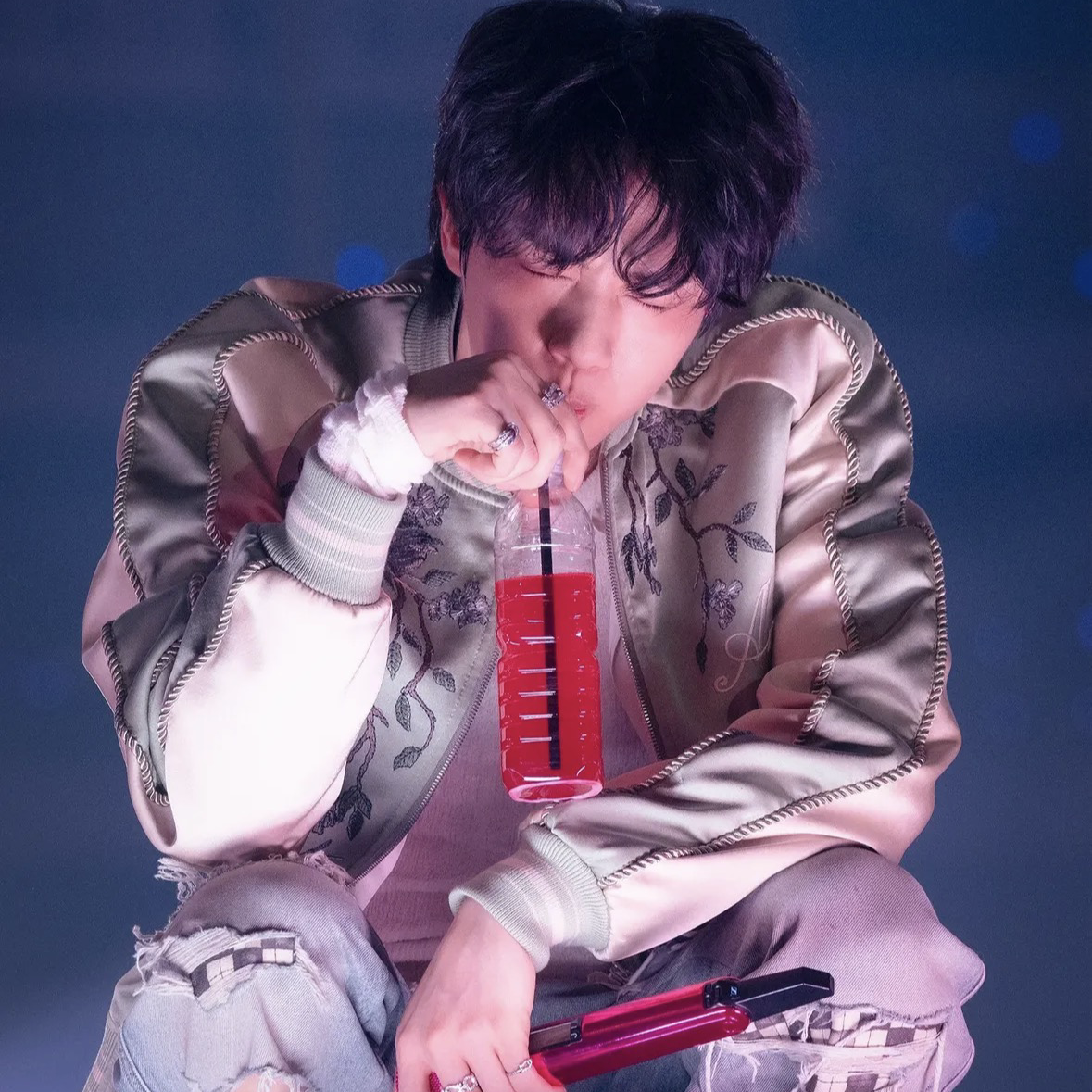 진 (방탄소년단)의 최신 사진