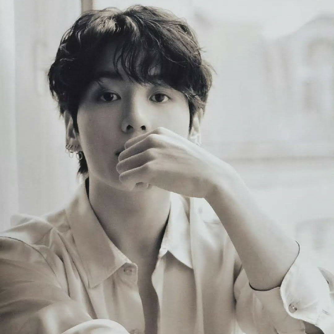 Latest photo of Jungkook (BTS)