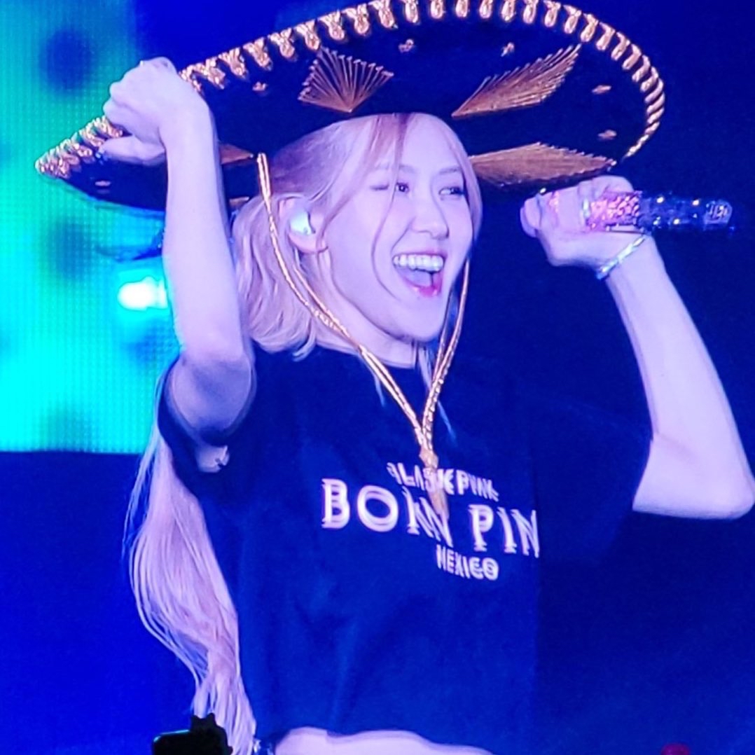 ROSÉ (BLACKPINK)粉絲拍下的瞬間