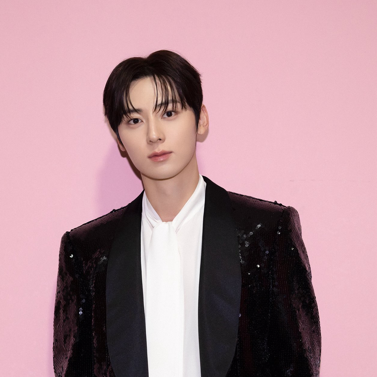 Recent activity shot of Hwang Minhyun