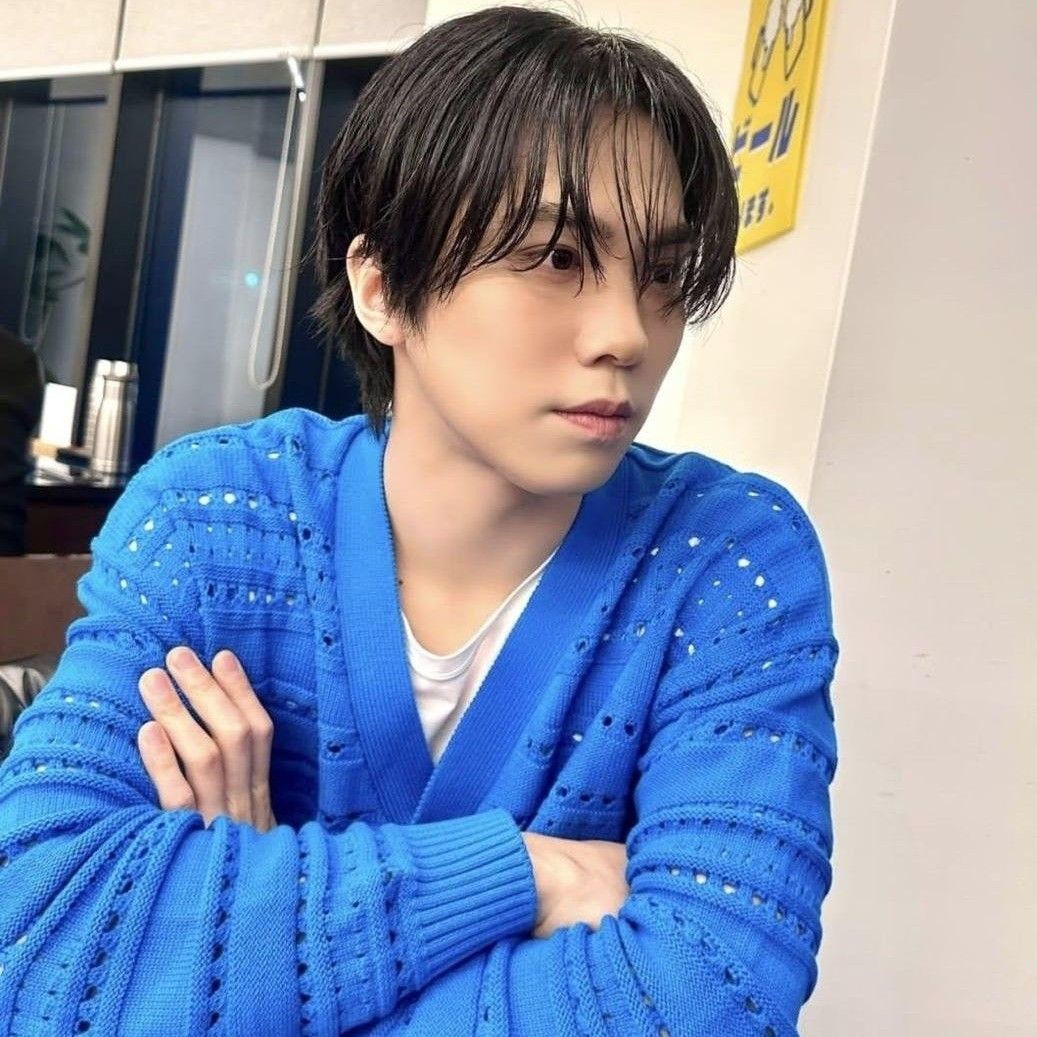 아스트로의 최신 사진