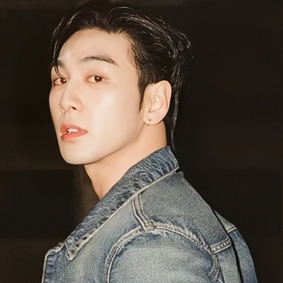 백호 최근 활동샷