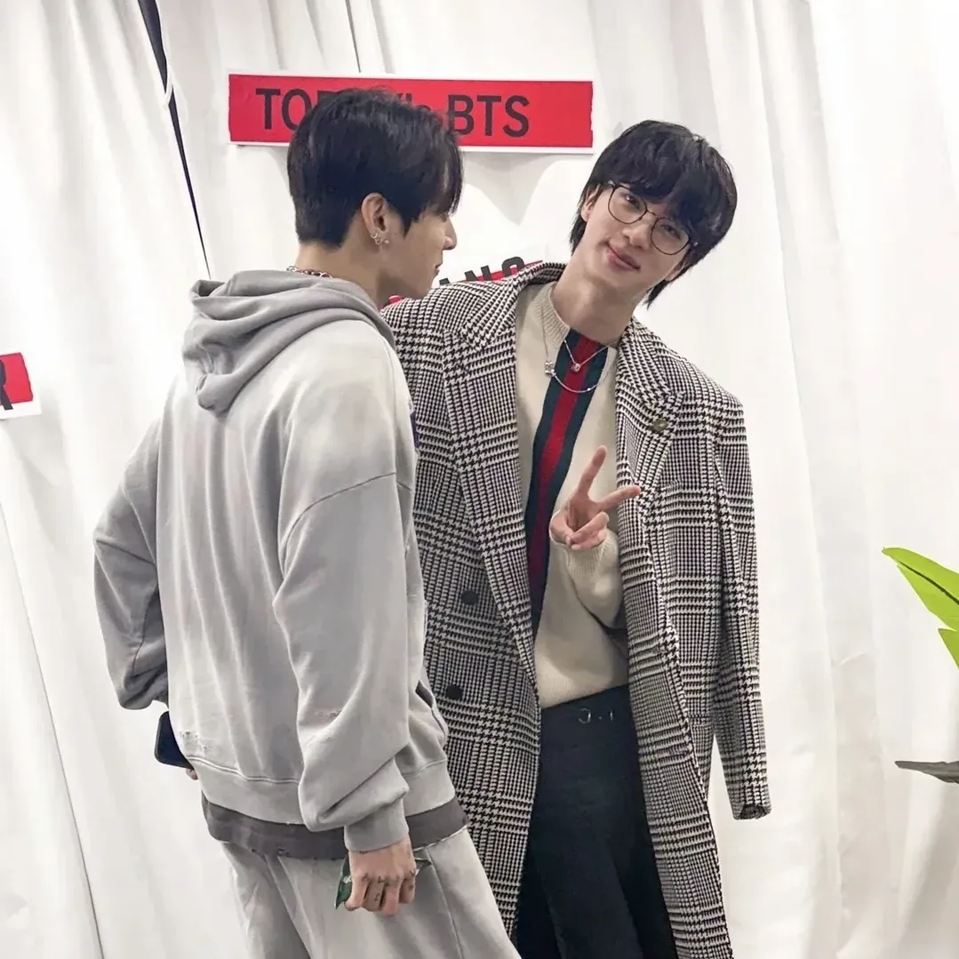 Momen yang diabadikan oleh penggemar BTS