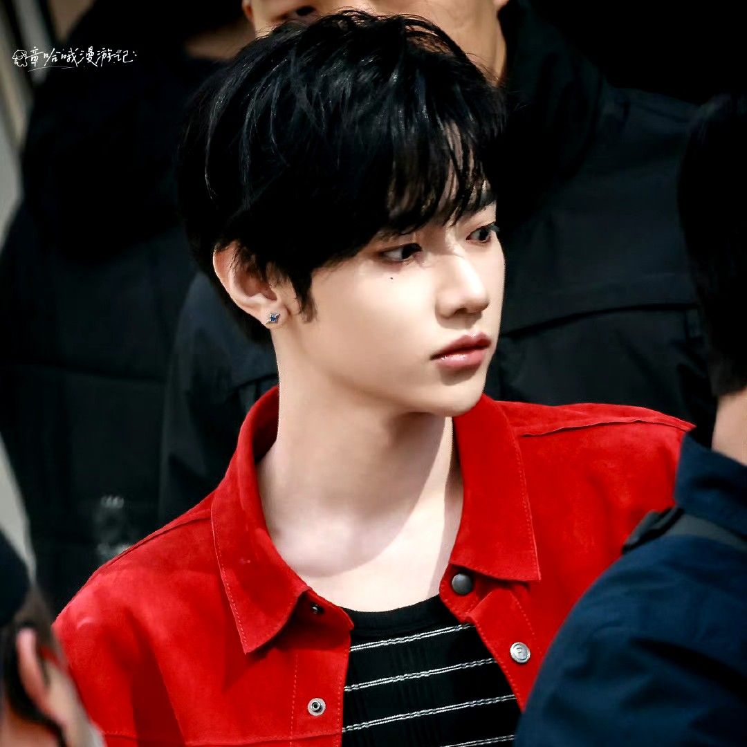 Behind-the-scenes cut of Zhang Hao (ZEROBASEONE)