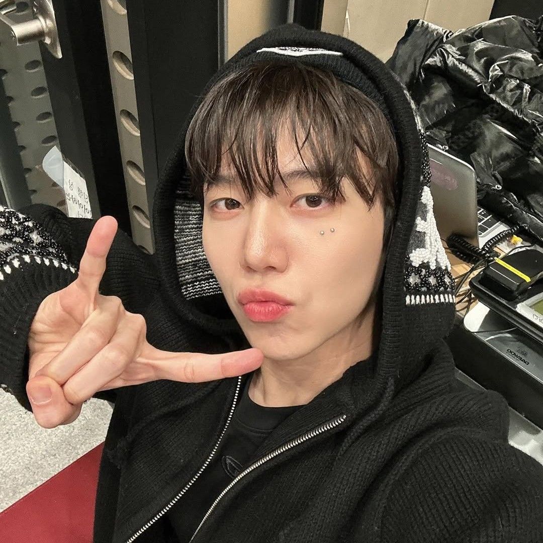 Latest photo of Jinho (PENTAGON)