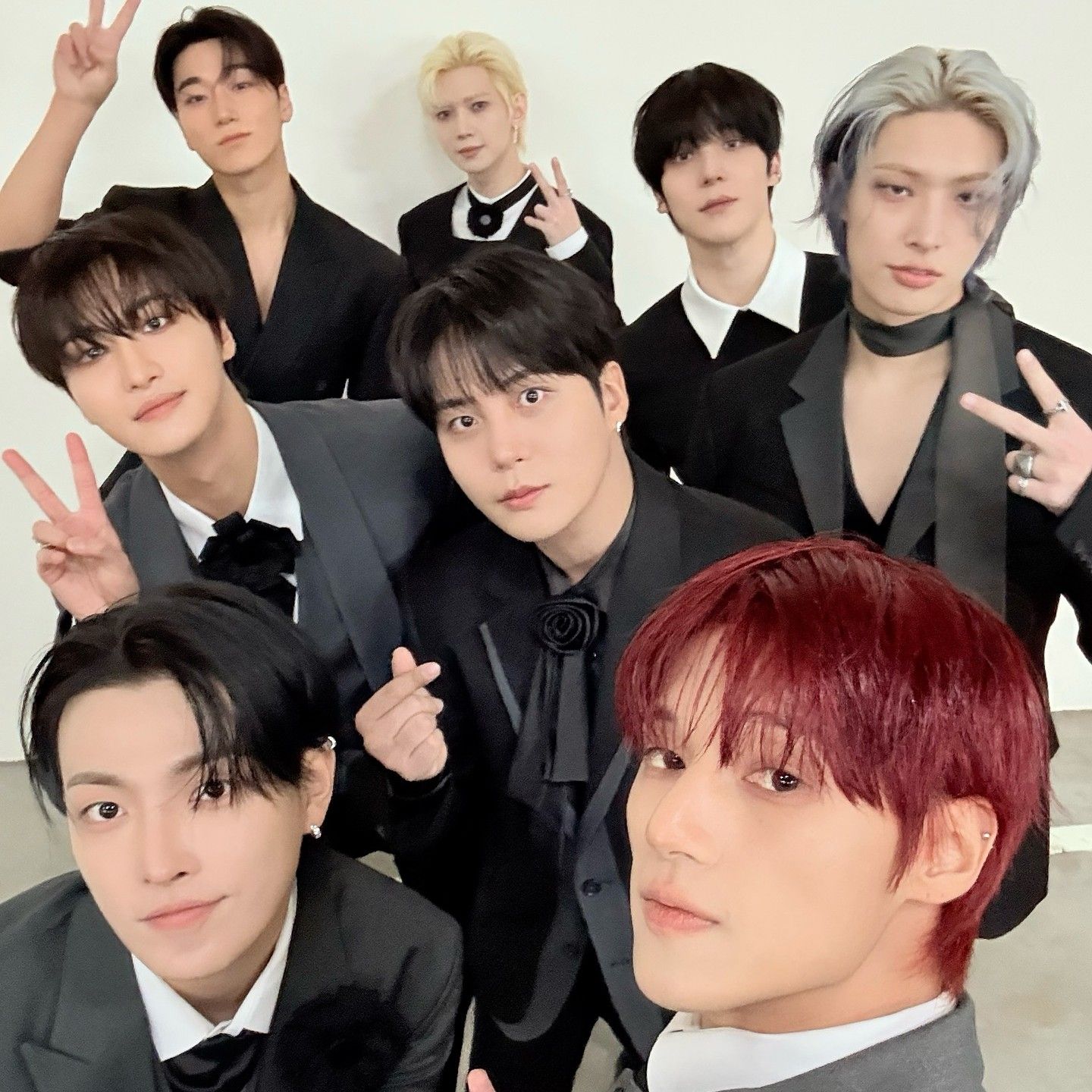 에이티즈의 비하인드 컷