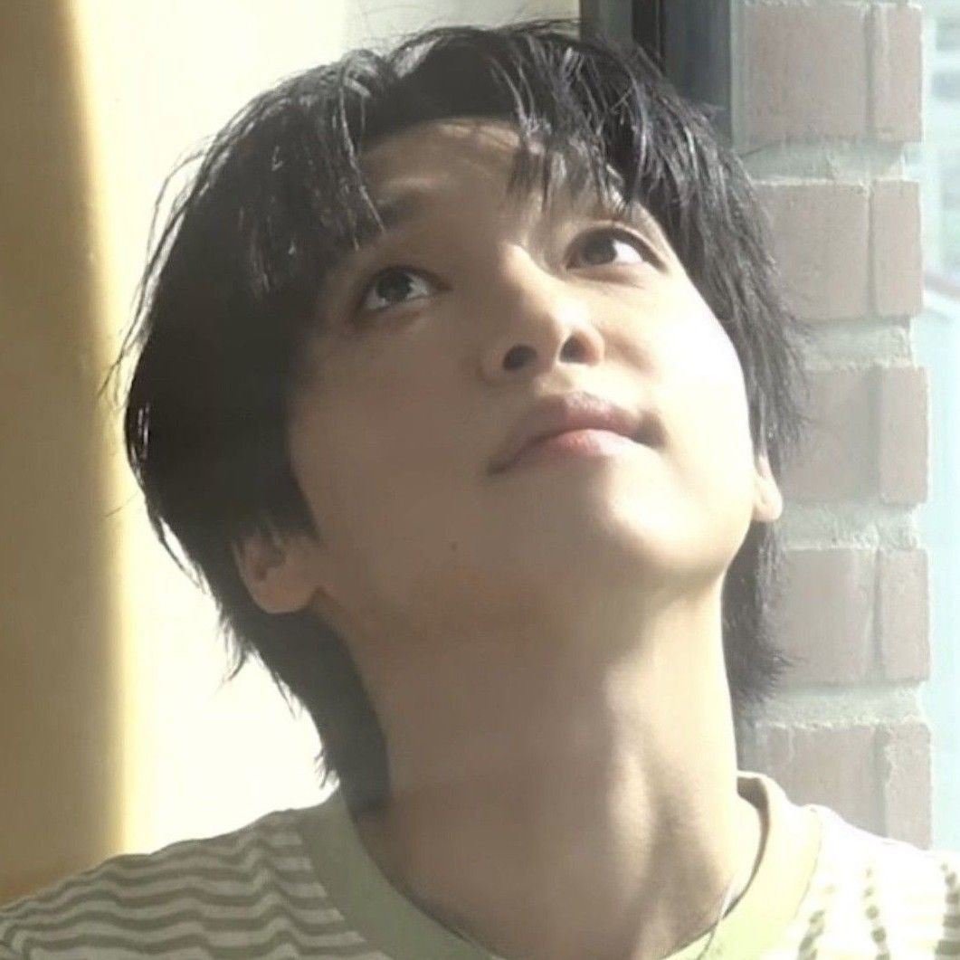 Latest photo of Jeong Sewoon