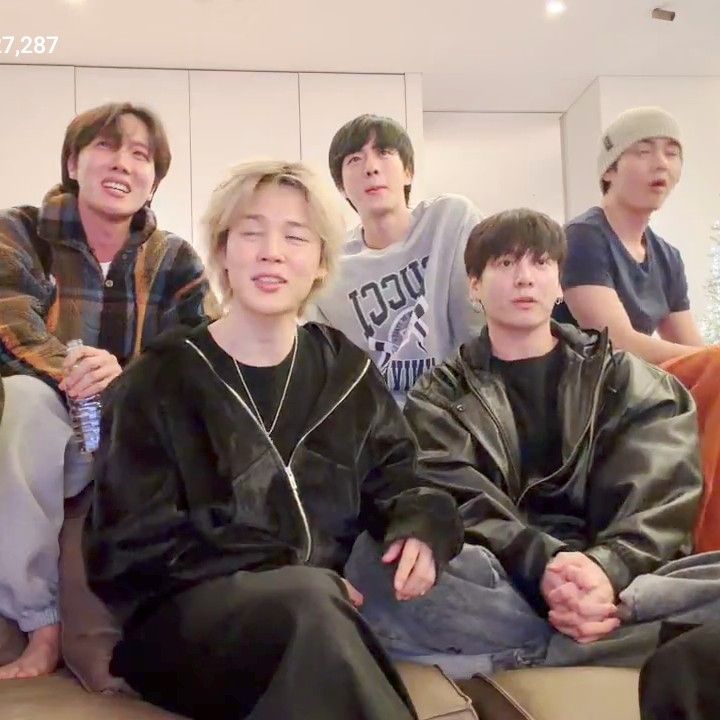 A moment captured by SUGA (BTS)'s fan