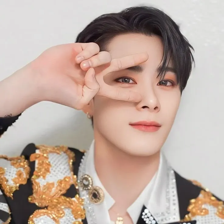 Latest photo of MJ (ASTRO)