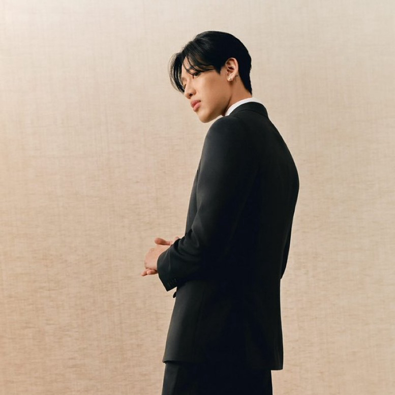 Recent activity shot of Bambam (GOT7)