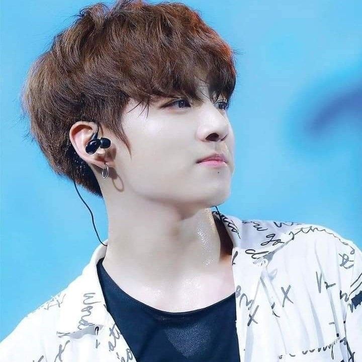 정국 (방탄소년단)의 최신 사진