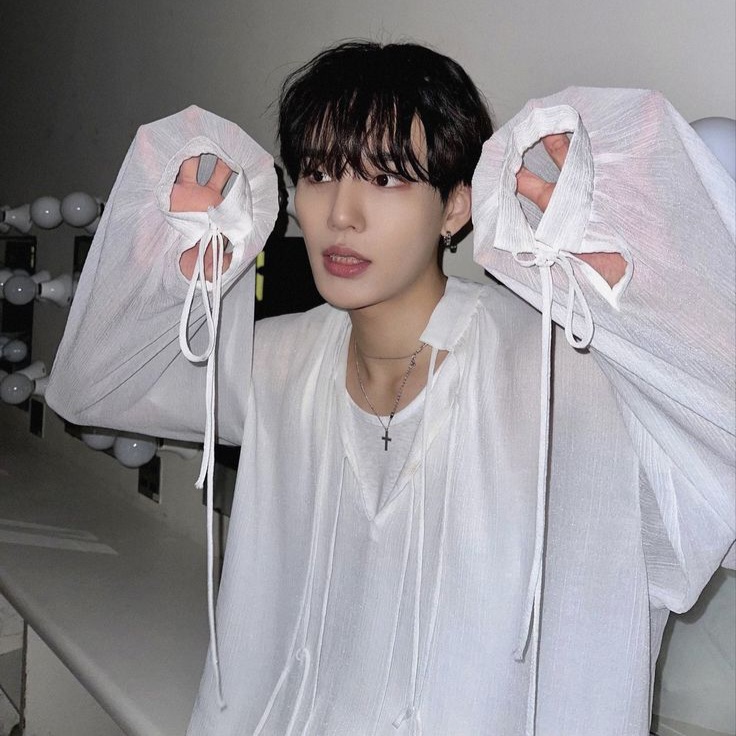 Latest photo of Seunghun (CIX)