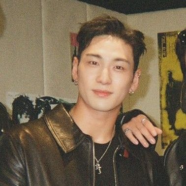 Latest photo of Baekho
