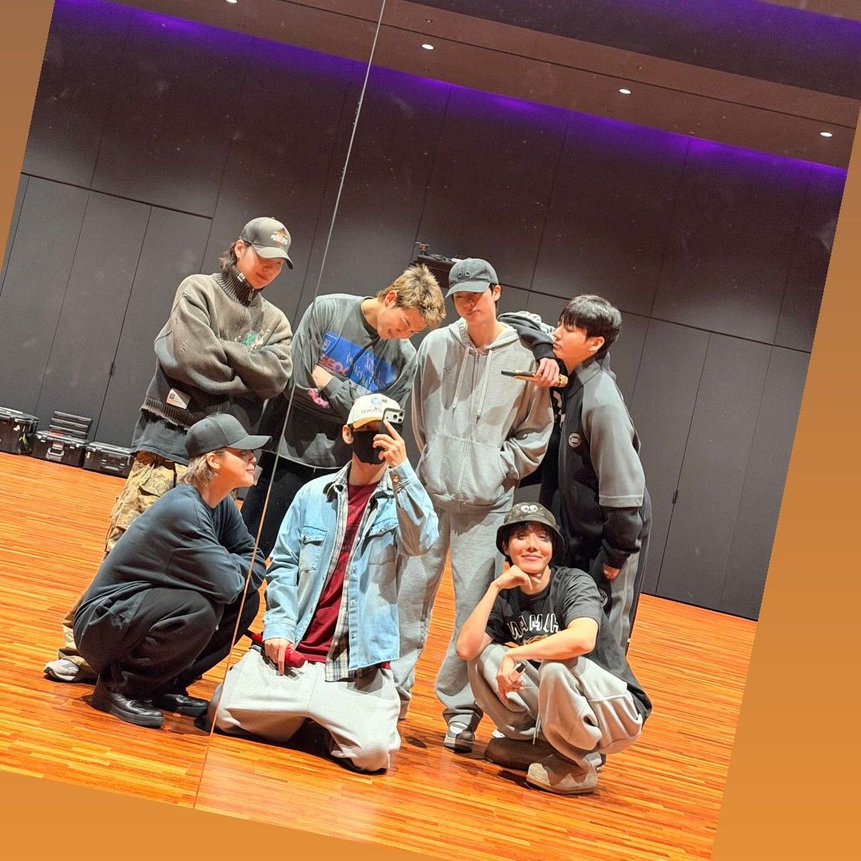 Potret di balik layar BTS