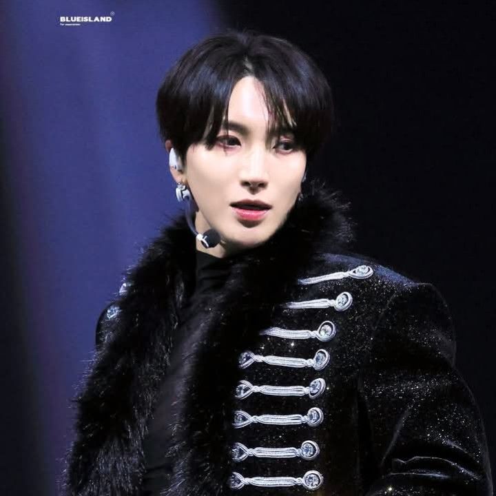Latest photo of Leeteuk (Super Junior)