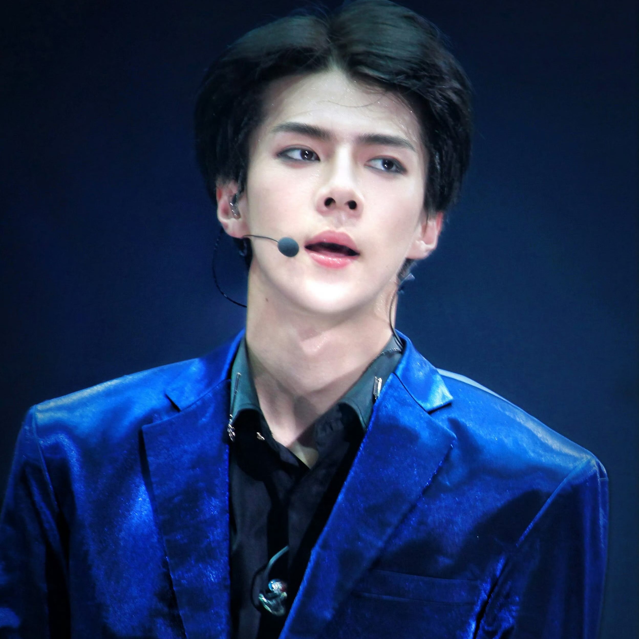 세훈 (EXO)의 비하인드 컷