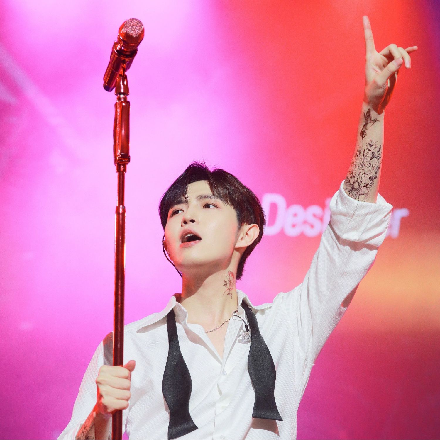 Momen yang diabadikan oleh penggemar Kim Jaehwan