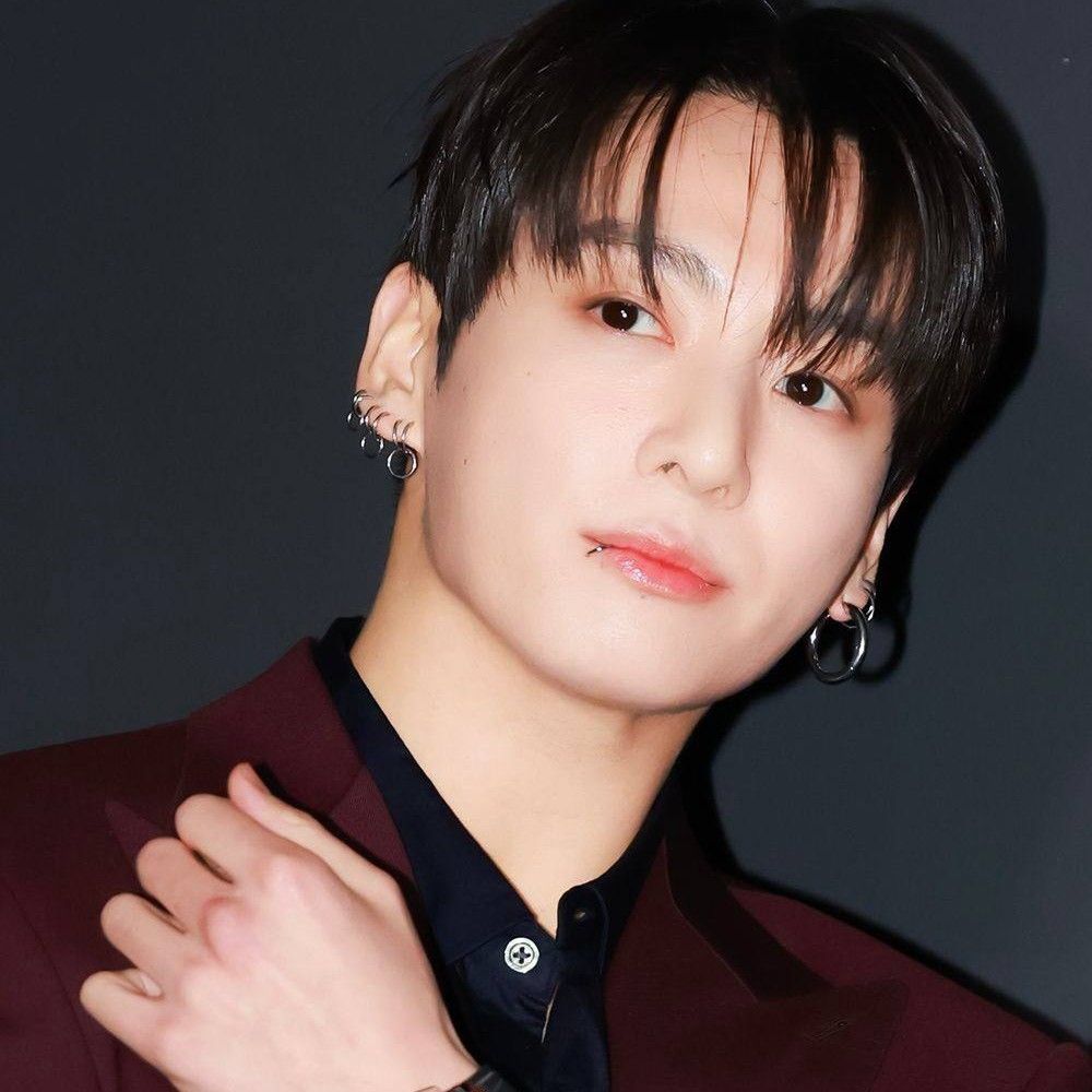 Momen yang diabadikan oleh penggemar Jungkook (BTS)