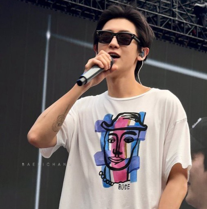 燦烈 (EXO)粉絲拍下的瞬間