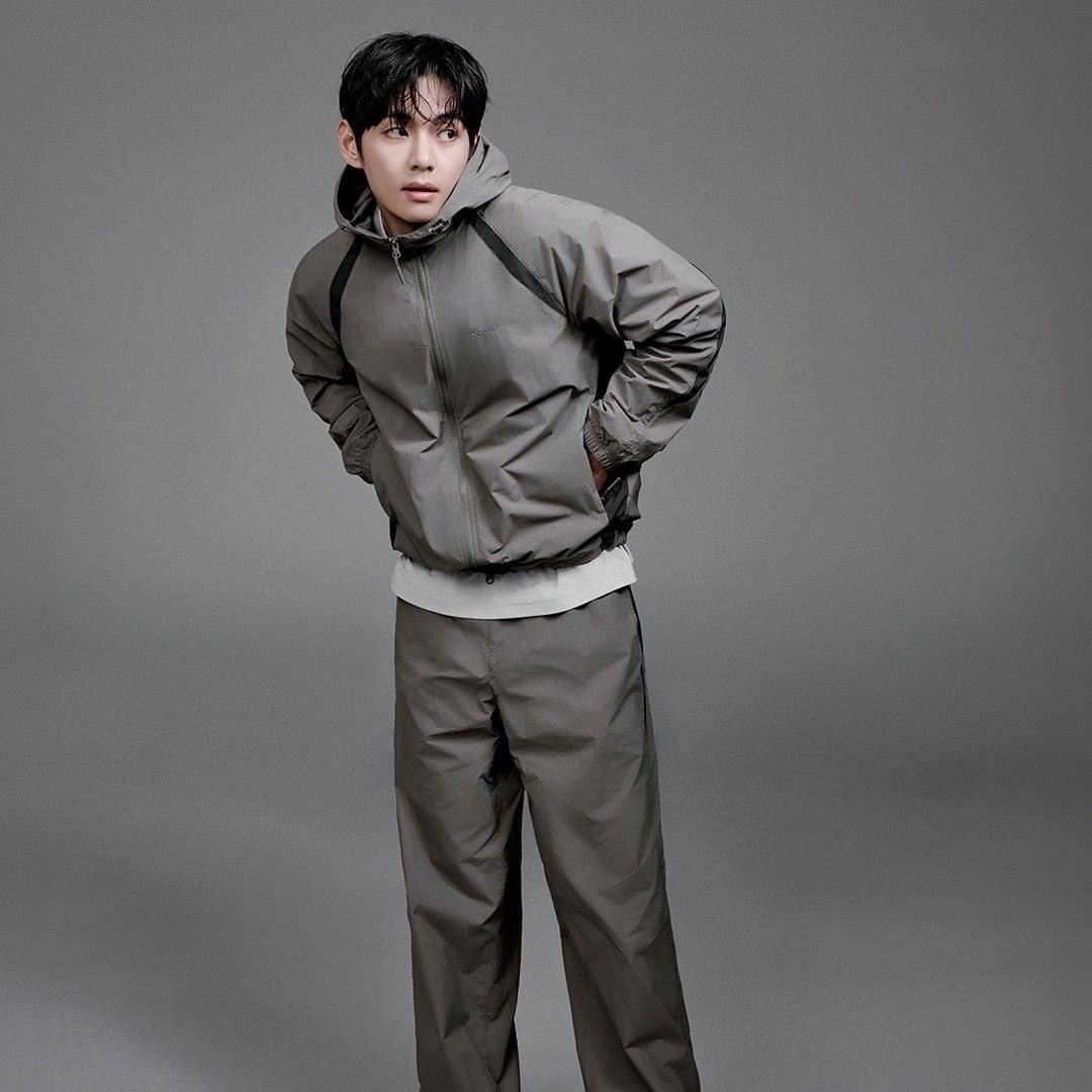 V (BTS)の最新写真