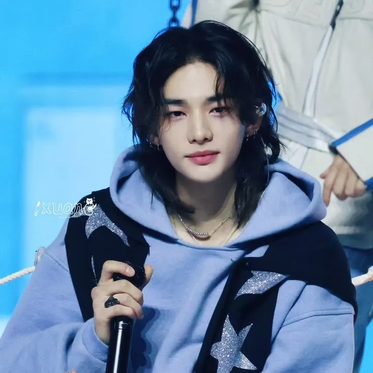 Latest photo of Hyunjin (Stray Kids)