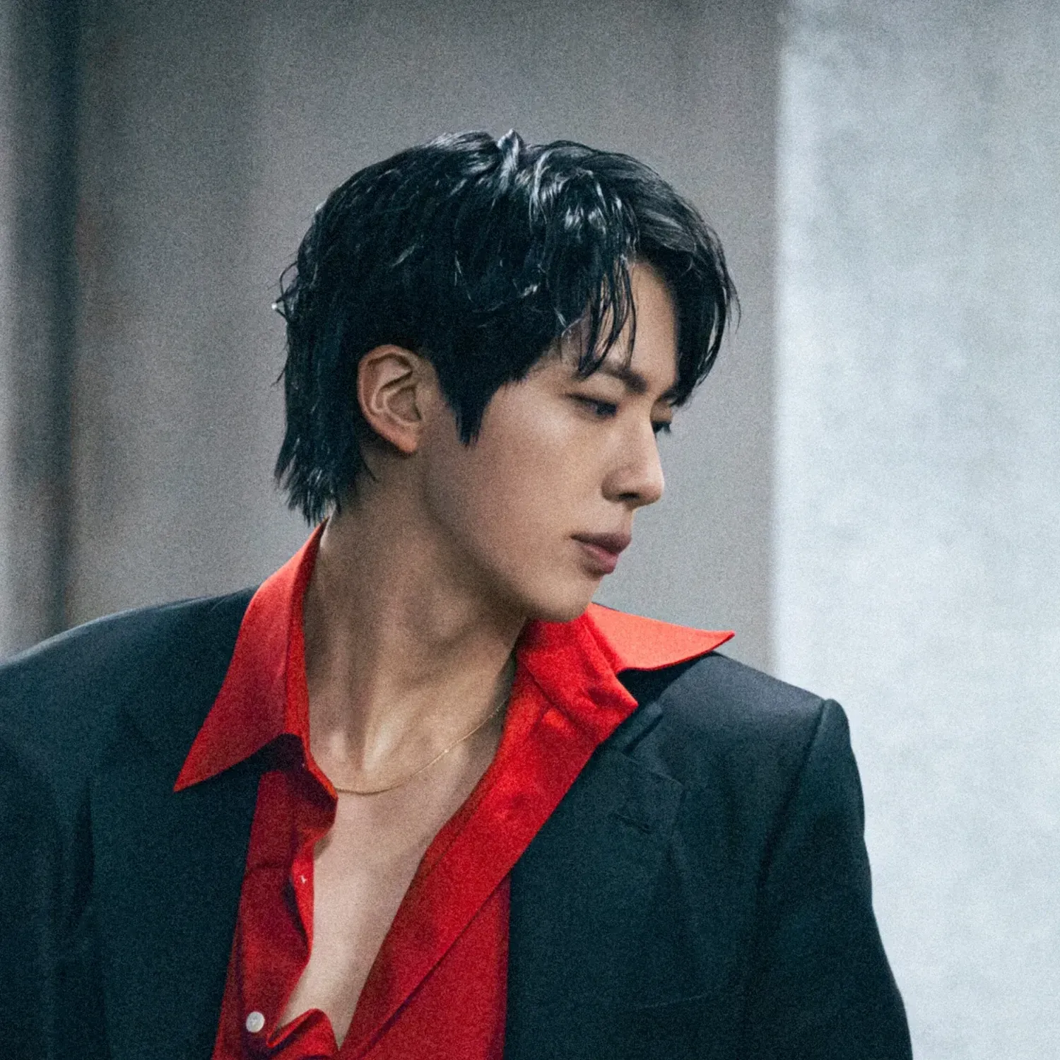 Foto aktivitas terbaru Jin (BTS)