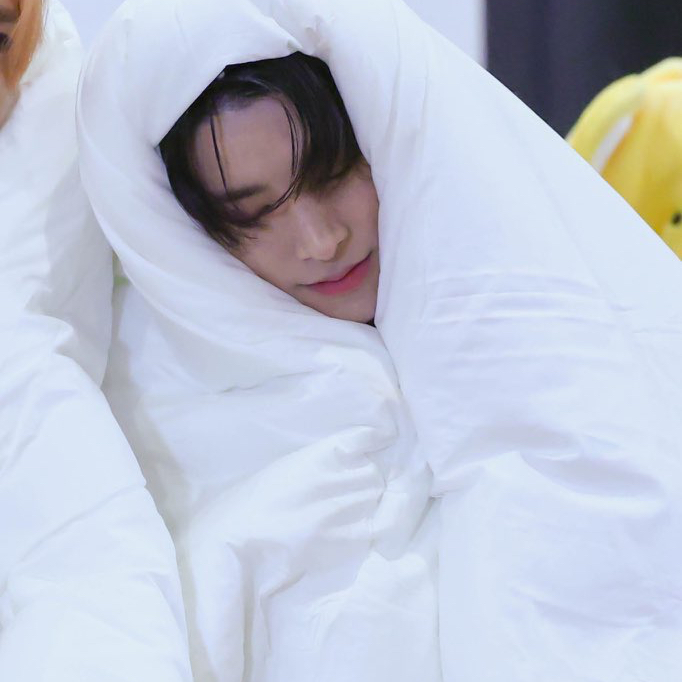 Latest photo of Jake (ENHYPEN)