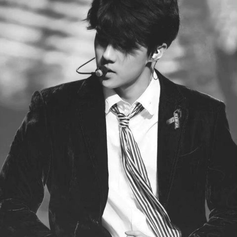 세훈 (EXO) 최근 활동샷