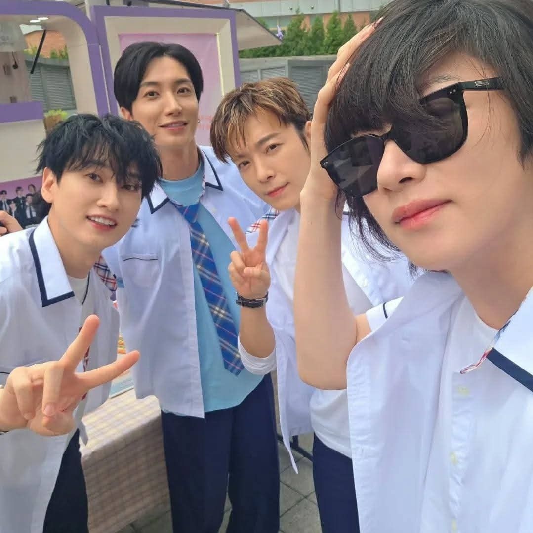 Recent activity shot of Leeteuk (Super Junior)