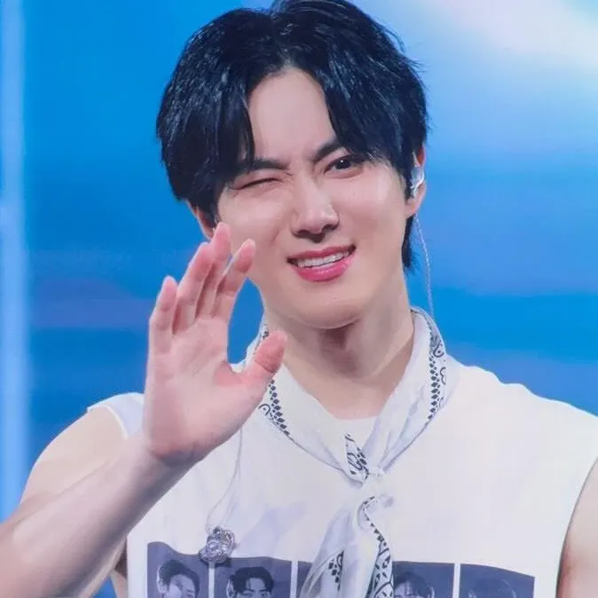 수호 (EXO)의 최신 사진