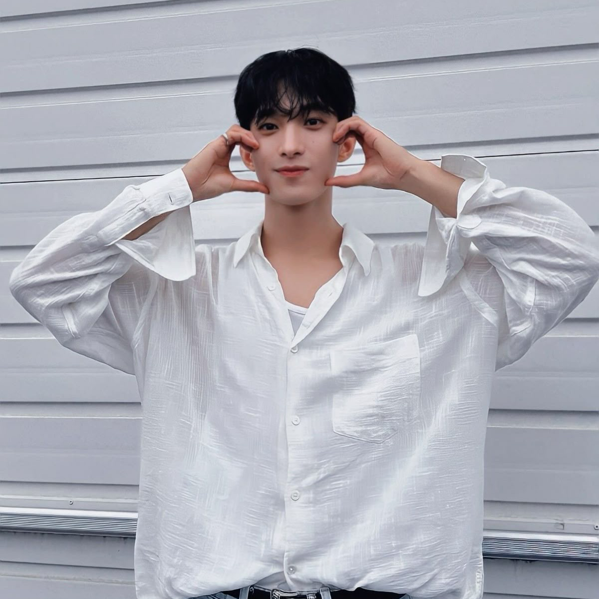 Behind-the-scenes cut of DK (SEVENTEEN)