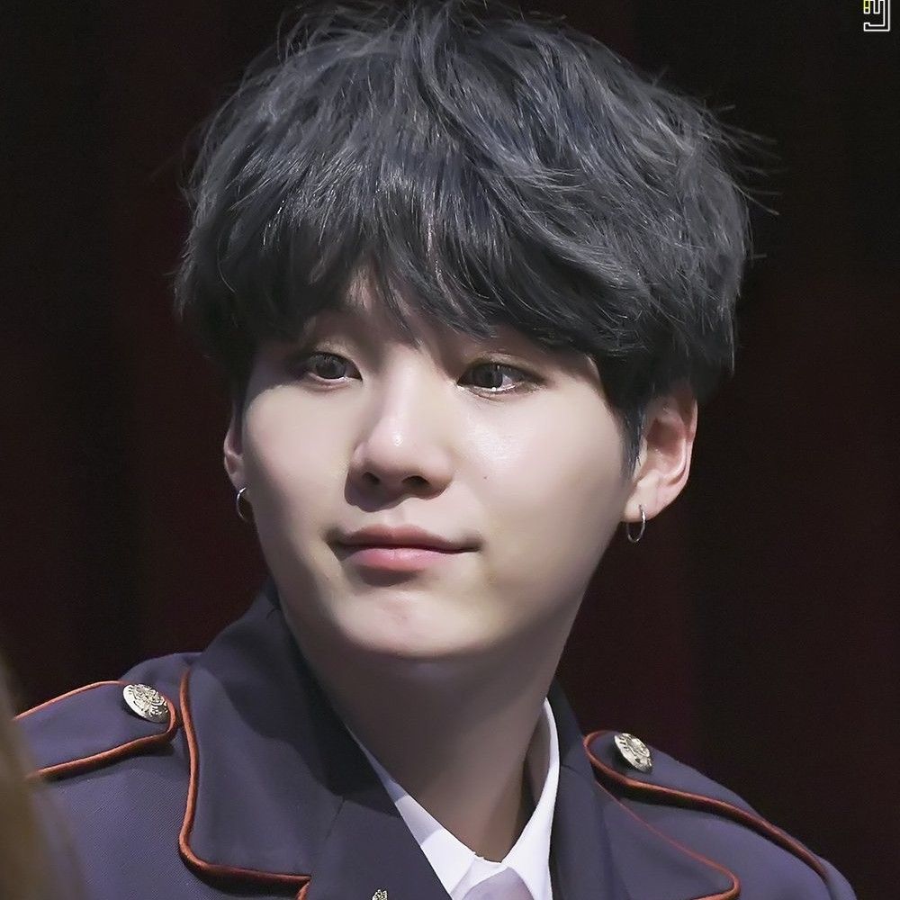 SUGA (BTS)の最新写真