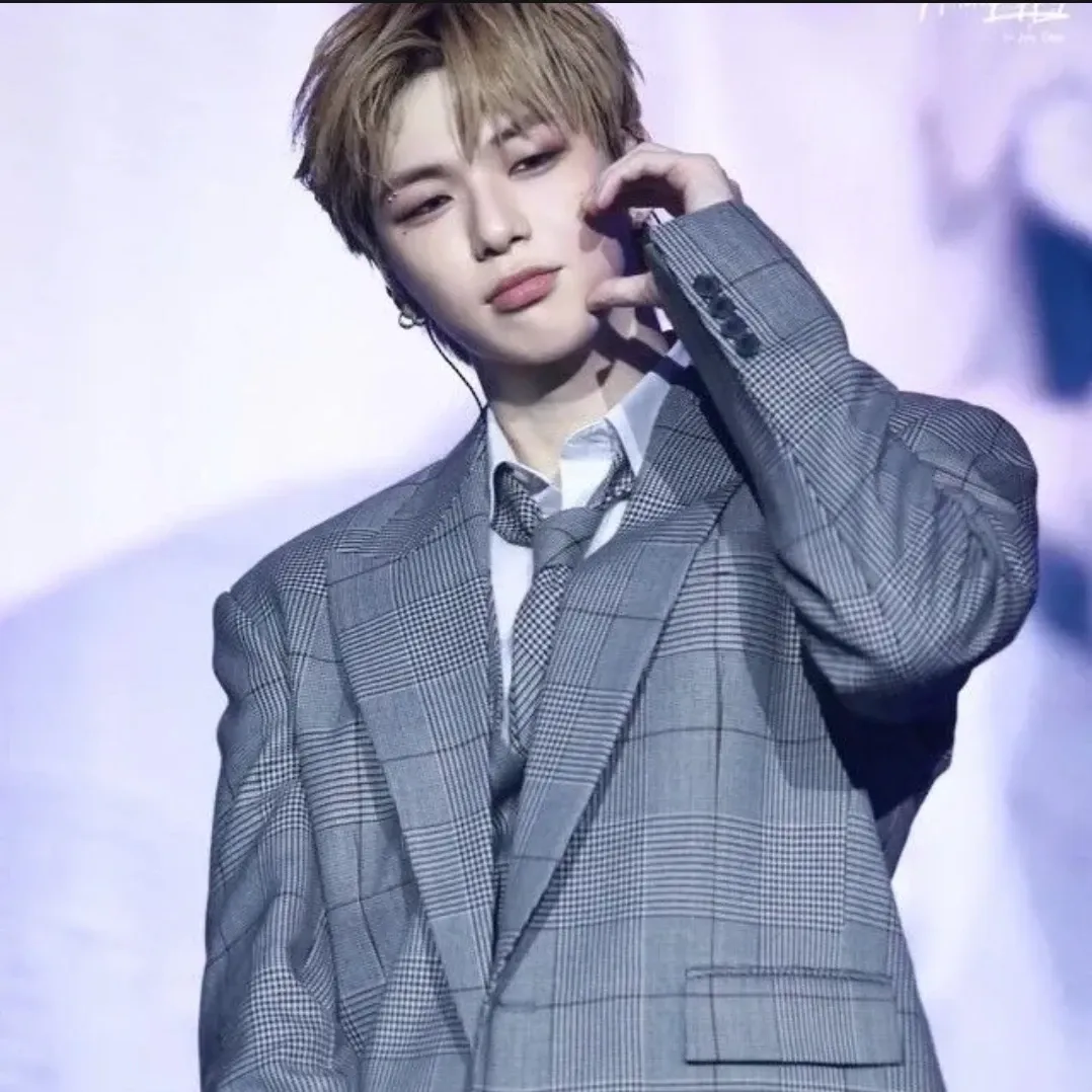 Foto aktivitas terbaru Kang Daniel