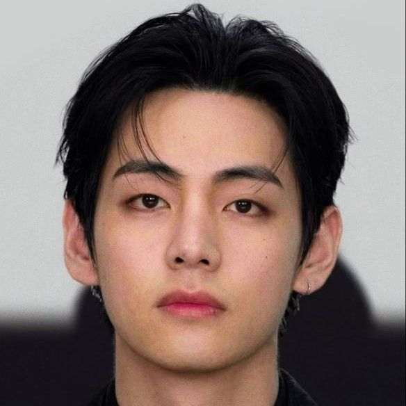 V (BTS)の最新写真