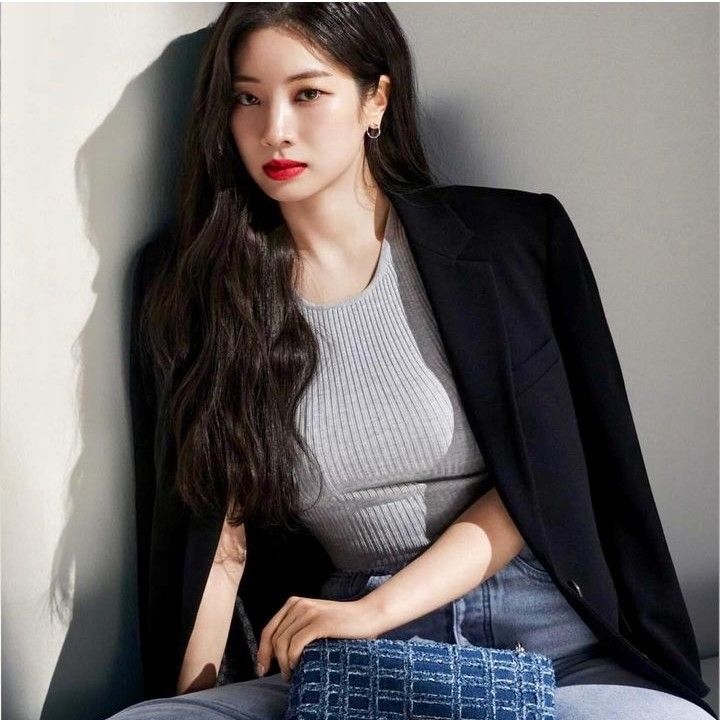 Latest photo of Dahyun (TWICE)