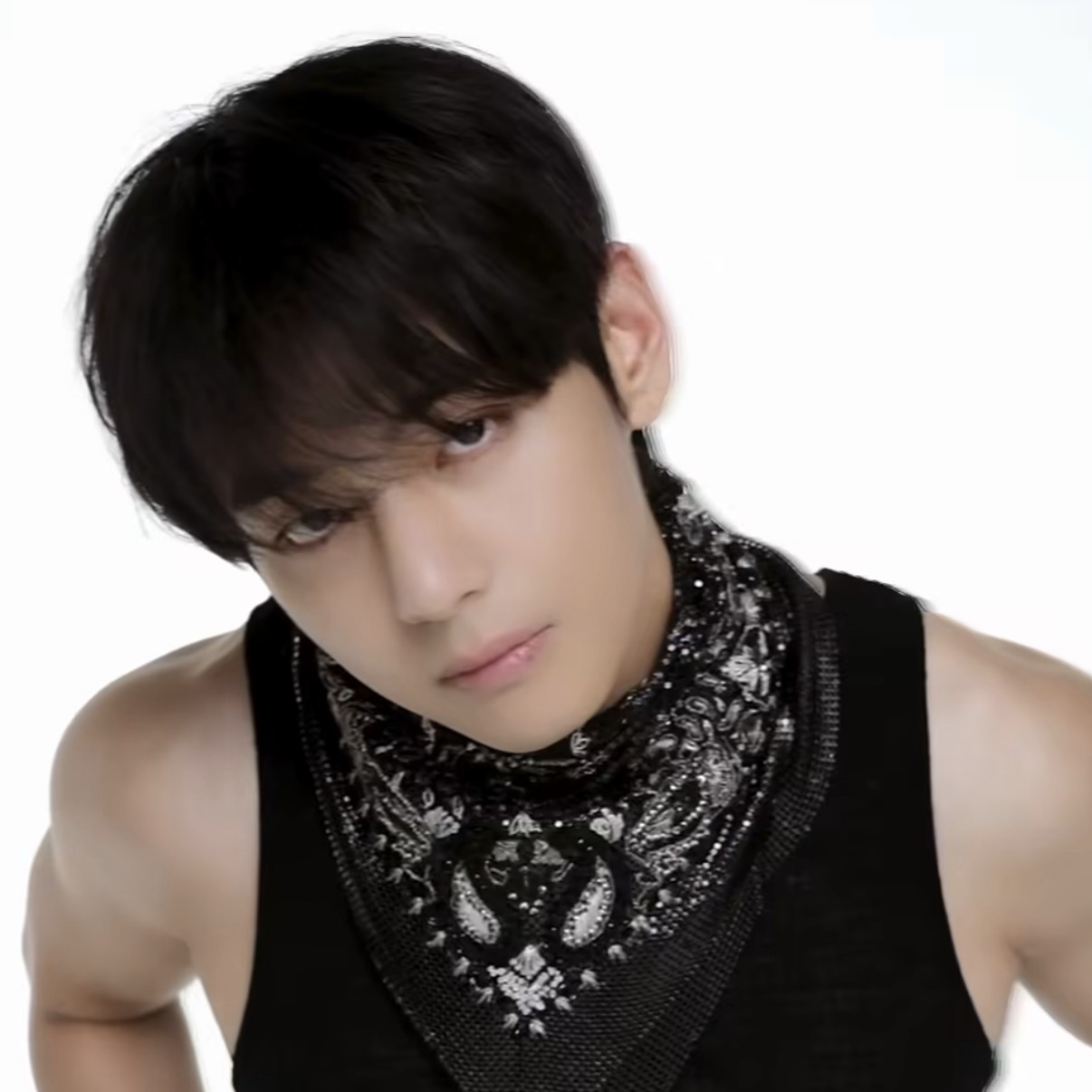 Recent activity shot of V (BTS)