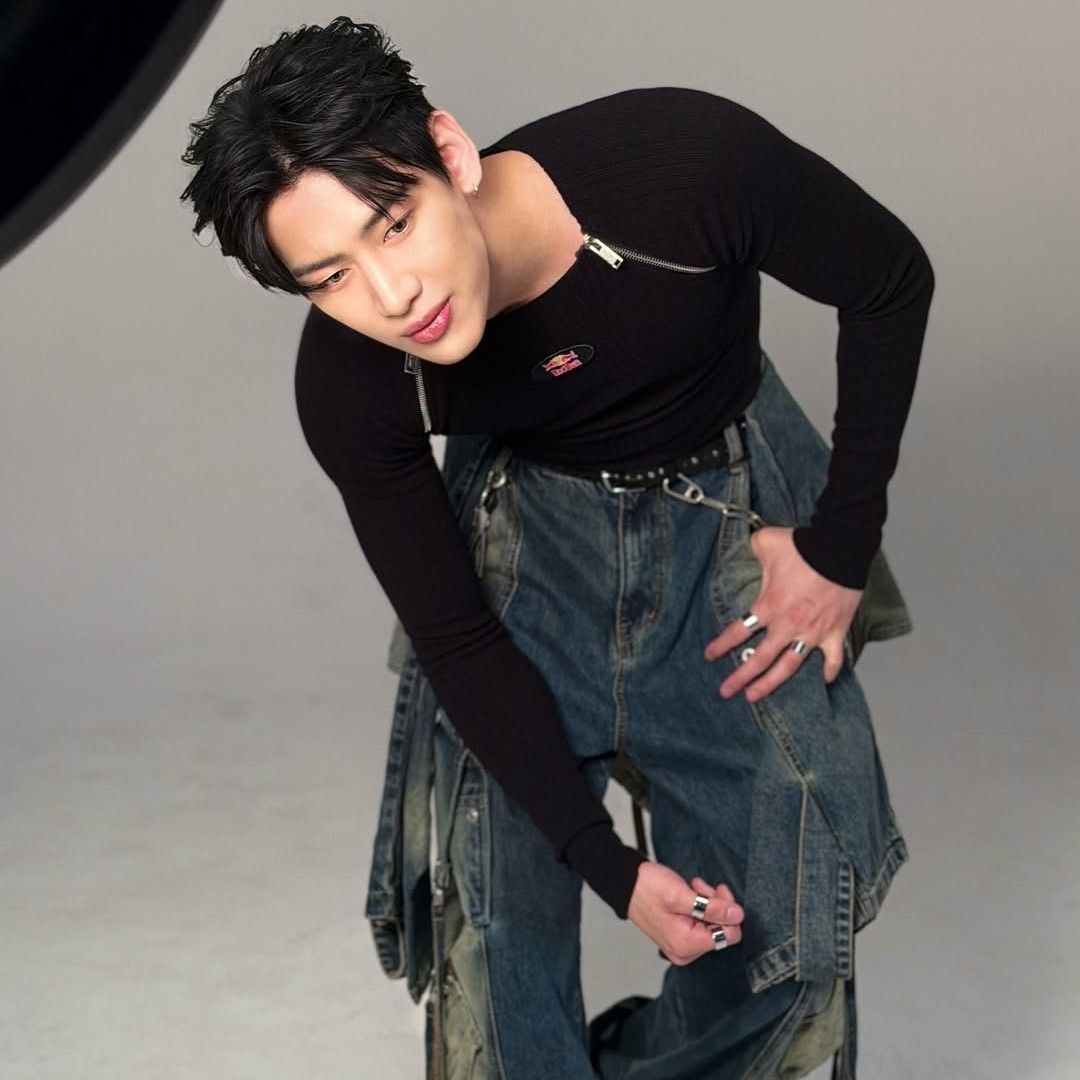 Latest photo of Bambam (GOT7)