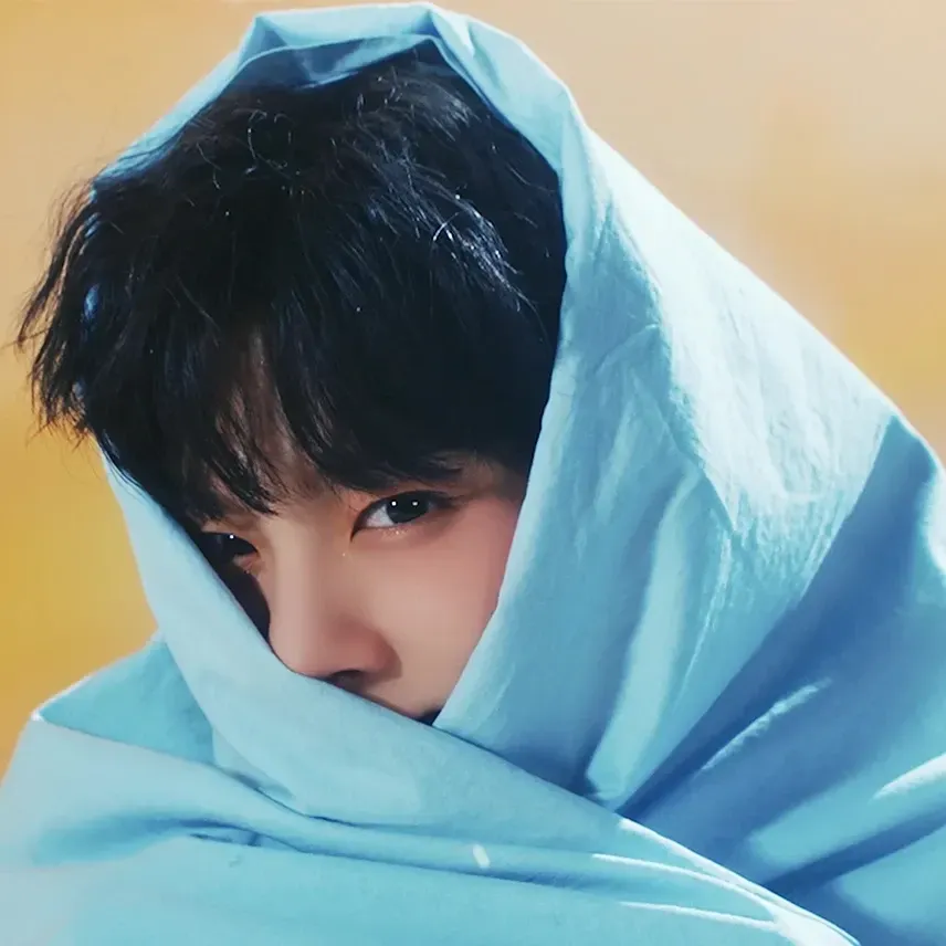 김우석의 최신 사진