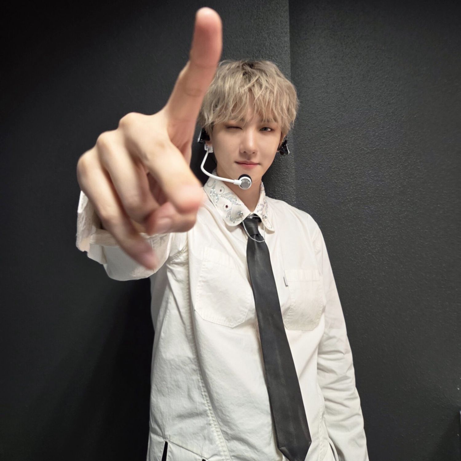 백현 (EXO)의 최신 사진