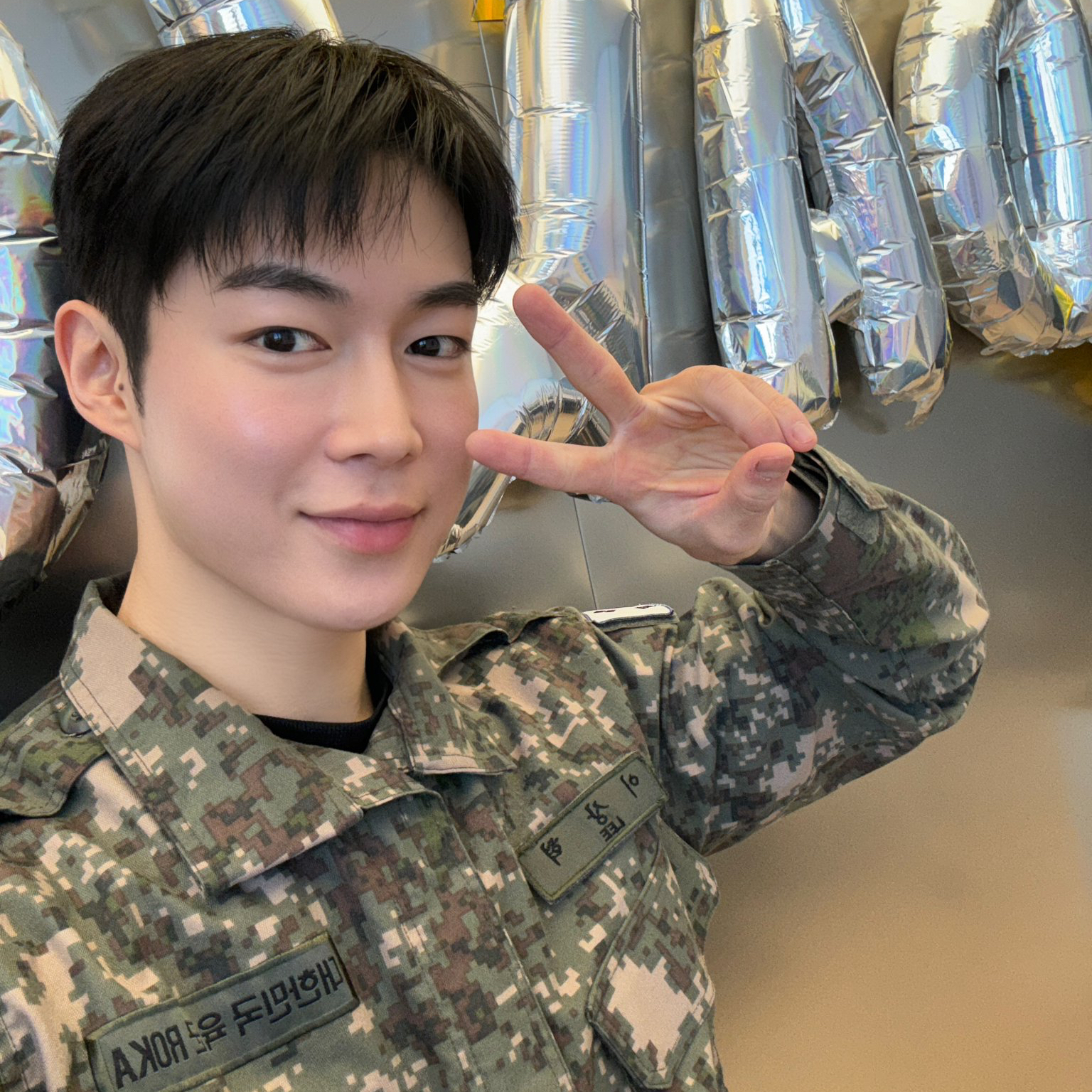 Foto aktivitas terbaru SF9