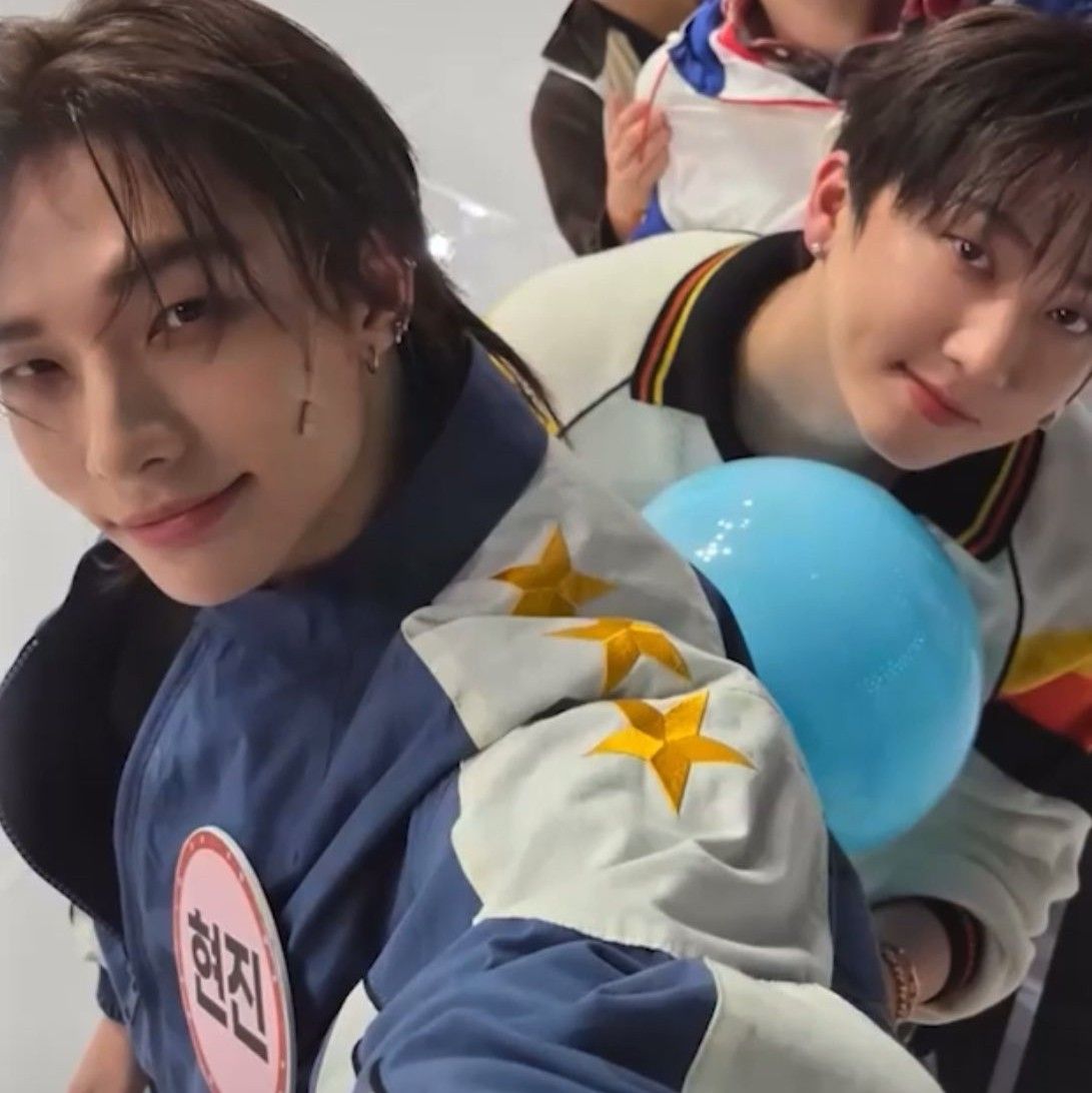 彰彬 (Stray Kids)的最新活動照片