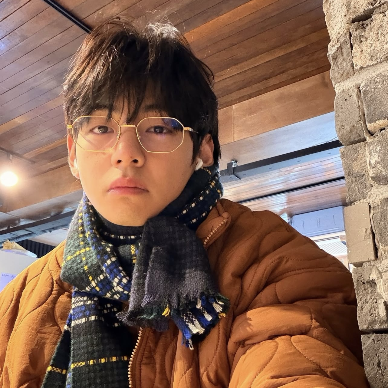 V (BTS)の最近の活動写真