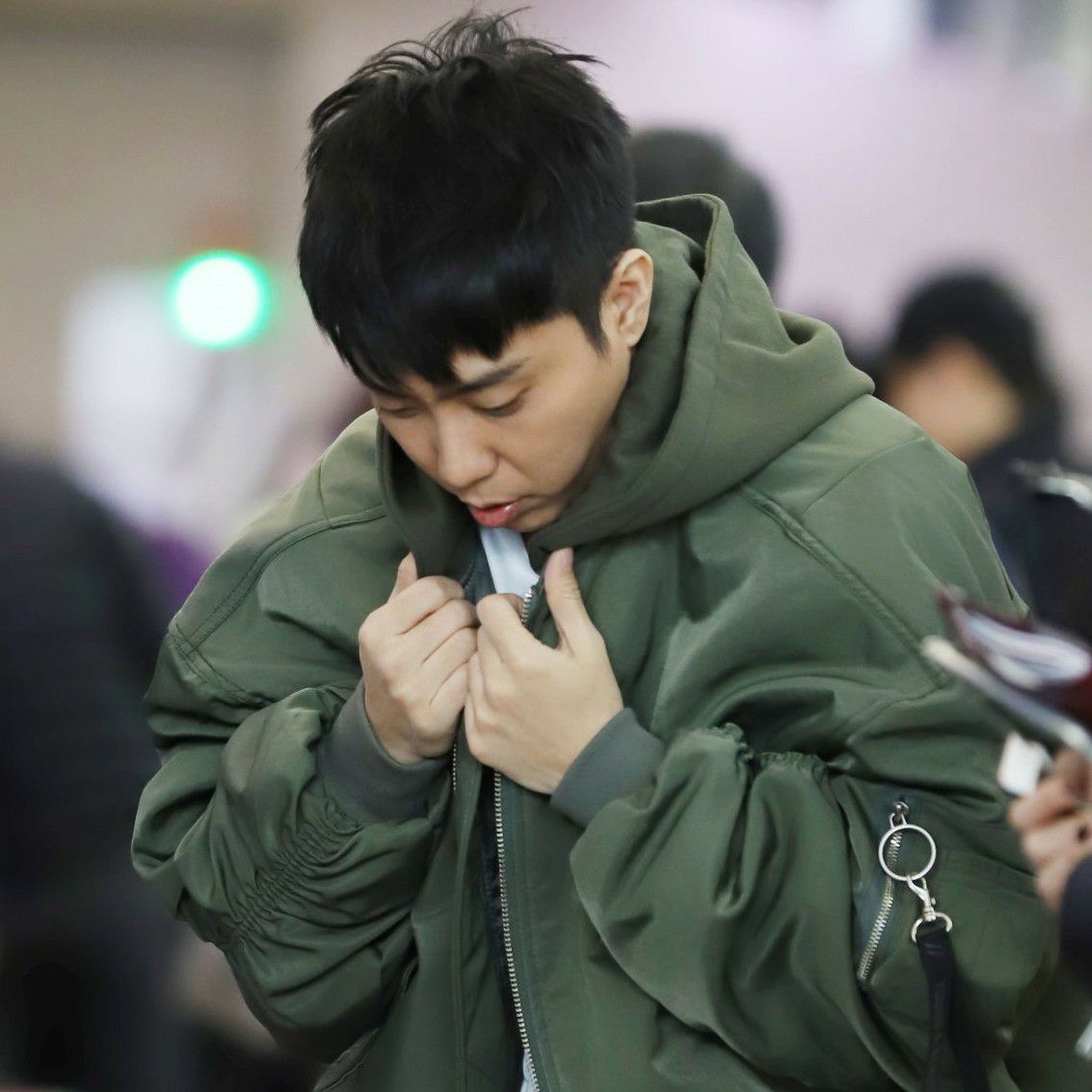 A moment captured by Eun Jiwon (SECHSKIES)'s fan