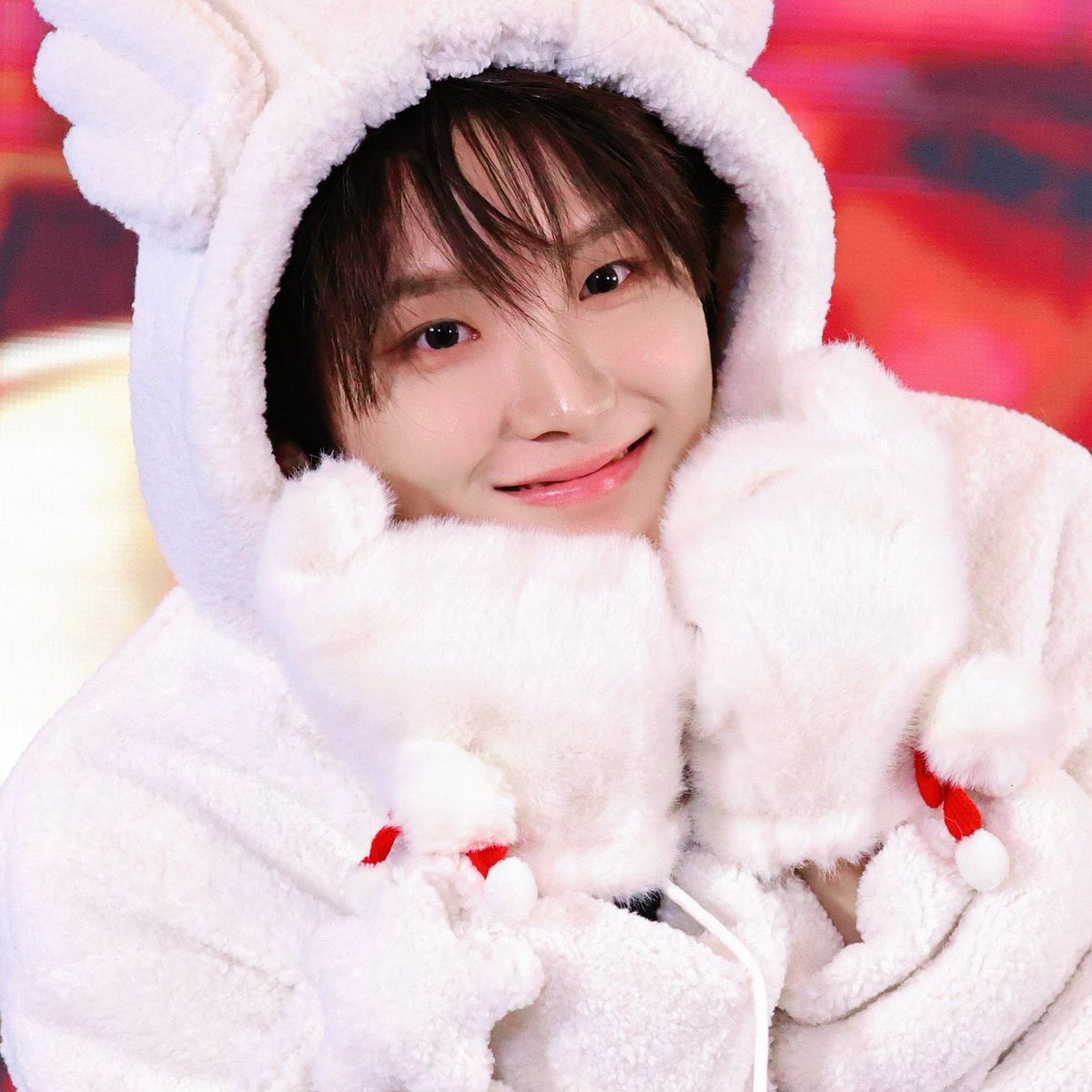 Behind-the-scenes cut of BOYNEXTDOOR