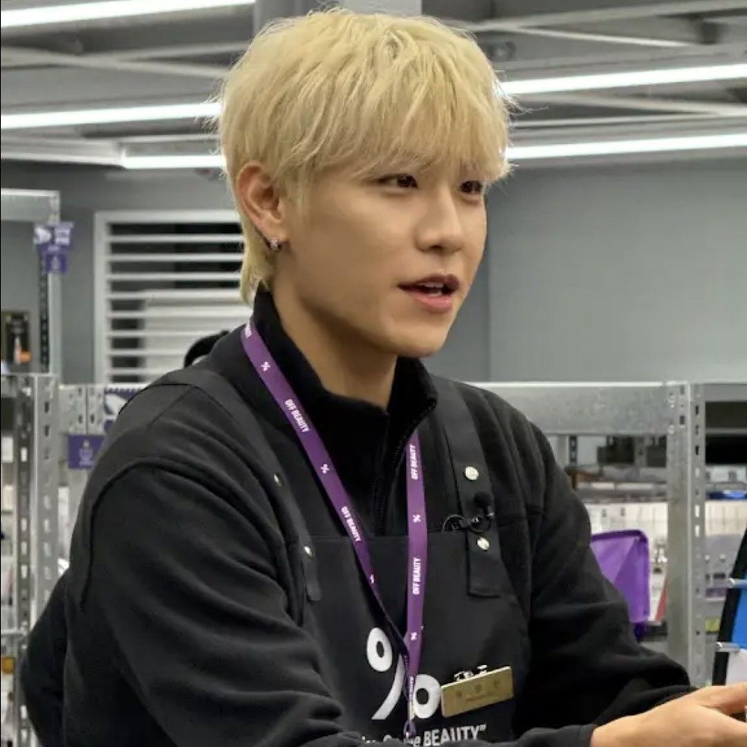 Latest photo of Park Woojin (AB6IX)