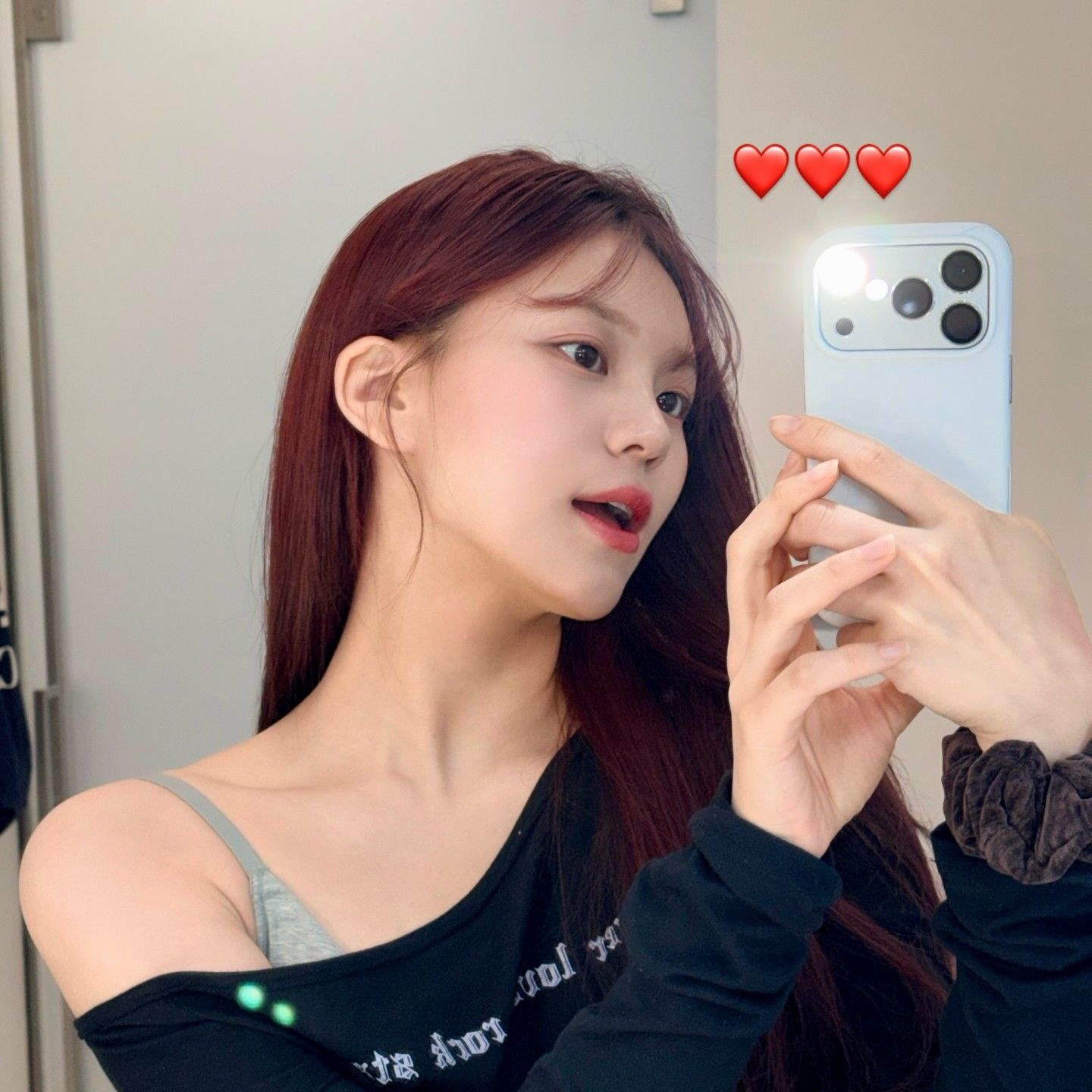 VIVIZ的最新照片