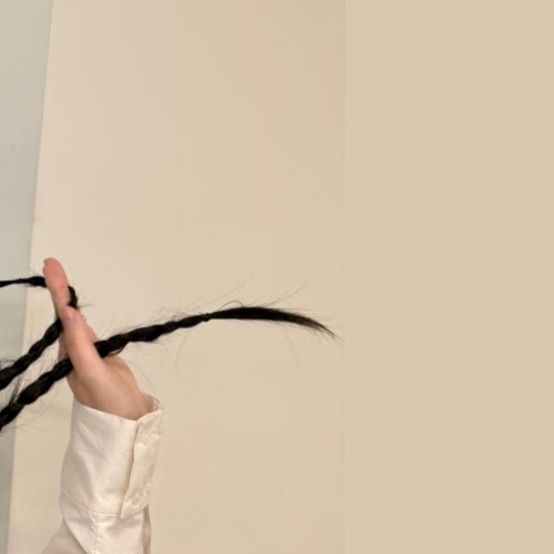Recent activity shot of Solar (MAMAMOO)