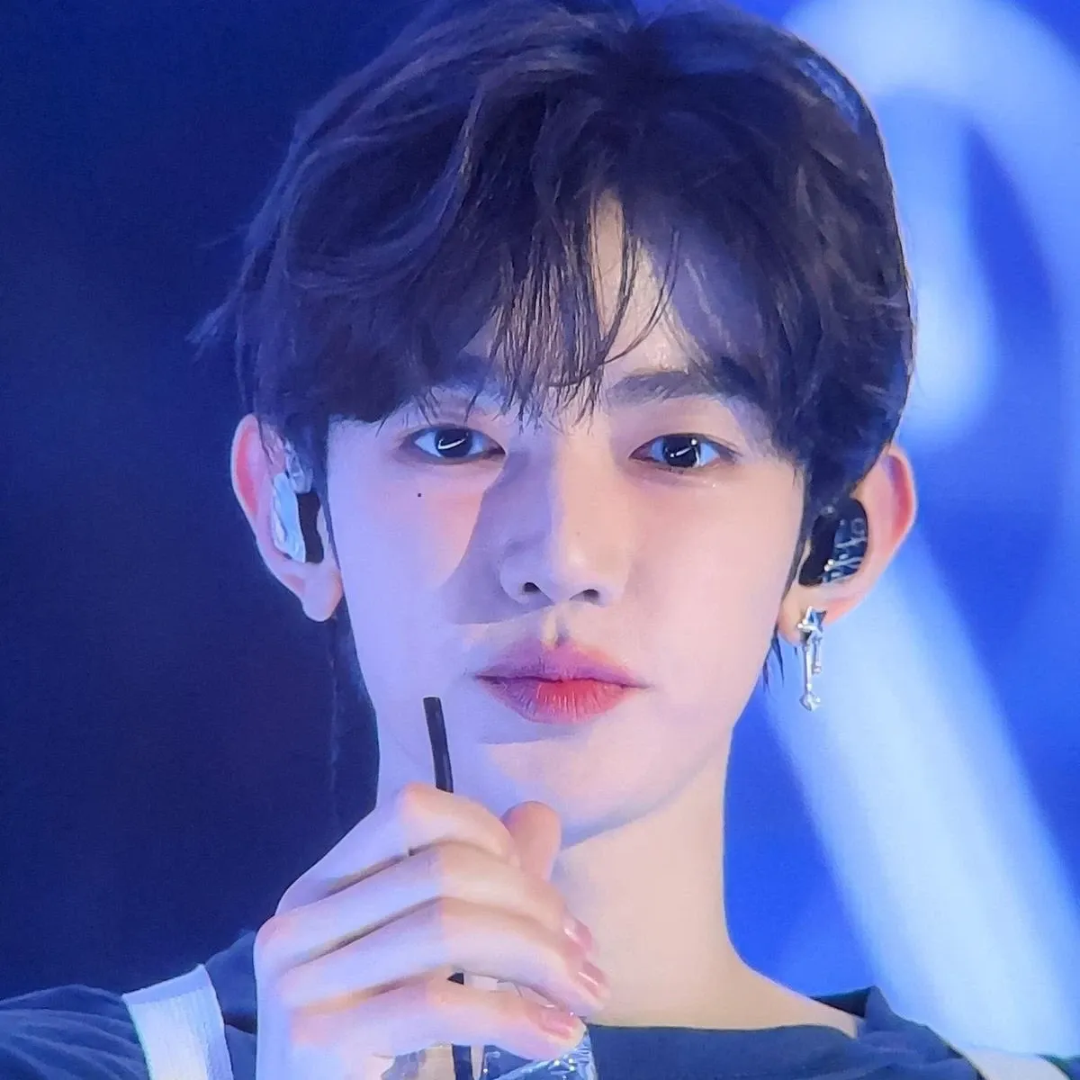 Must-see popular post of 장하오, your favorite