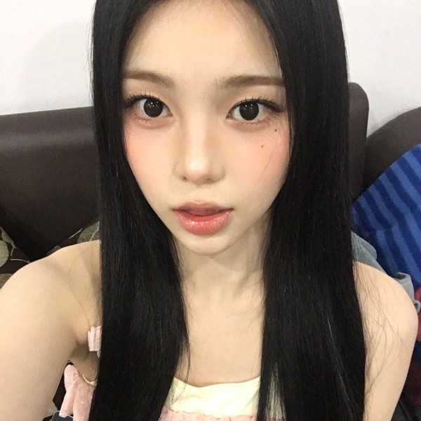 Ian Wallpaper Free Download | High-Quality Idol Photo Collection